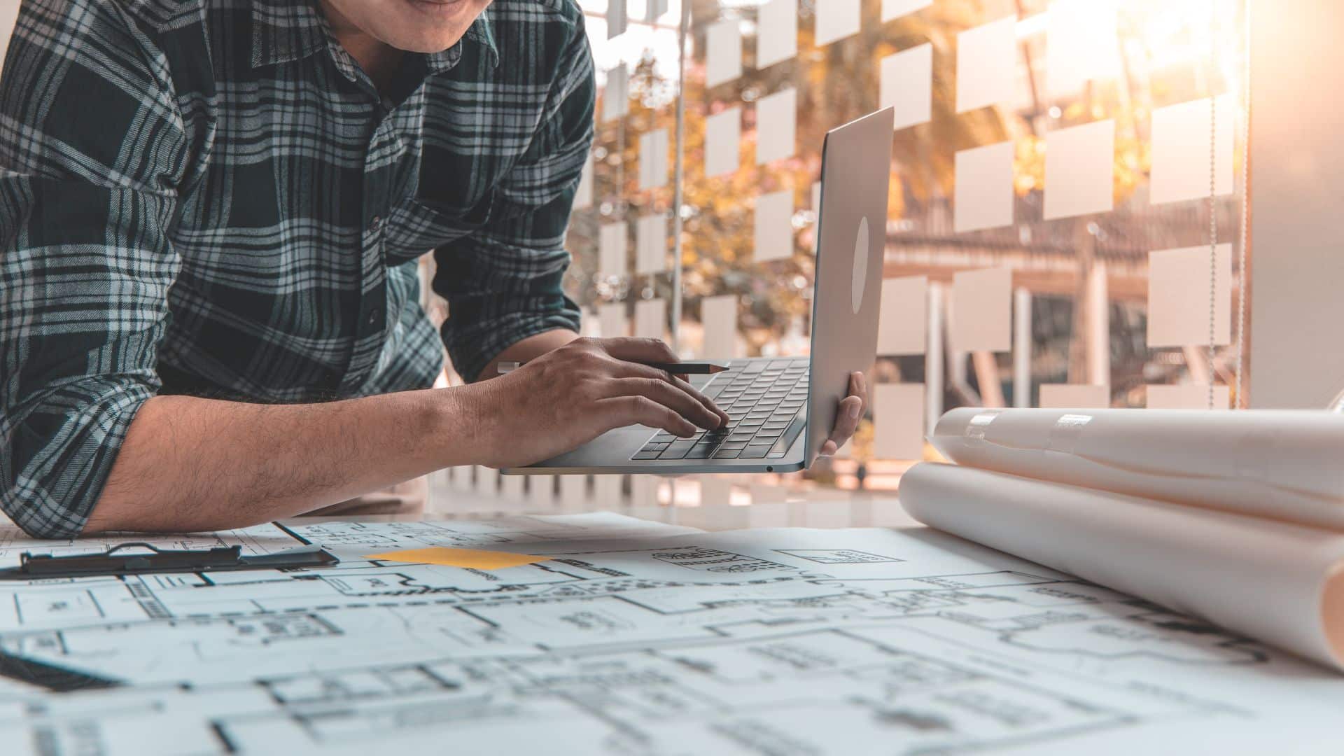Job Search Tips for Aspiring Architects: 7 Little Words of Architect Advice